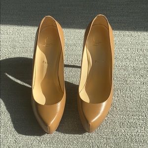 Camel Christian Louboutin - Like New